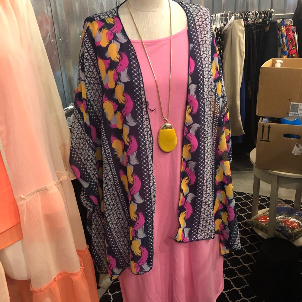 Kimono - Picture 2 of 3